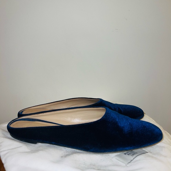 Maryam Nassir Zadeh Mules in Navy Blue Velvet - Picture 2 of 3